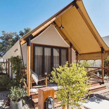 キャンプ場 Glamping Olive And Sea *