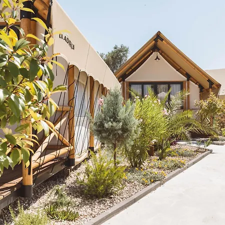 Glamping Olive And Sea