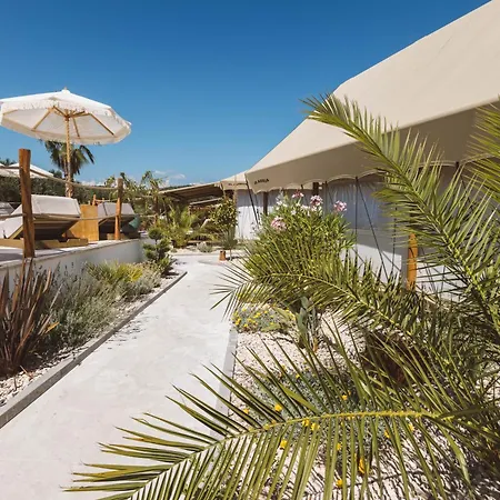 キャンプ場 Glamping Olive And Sea *