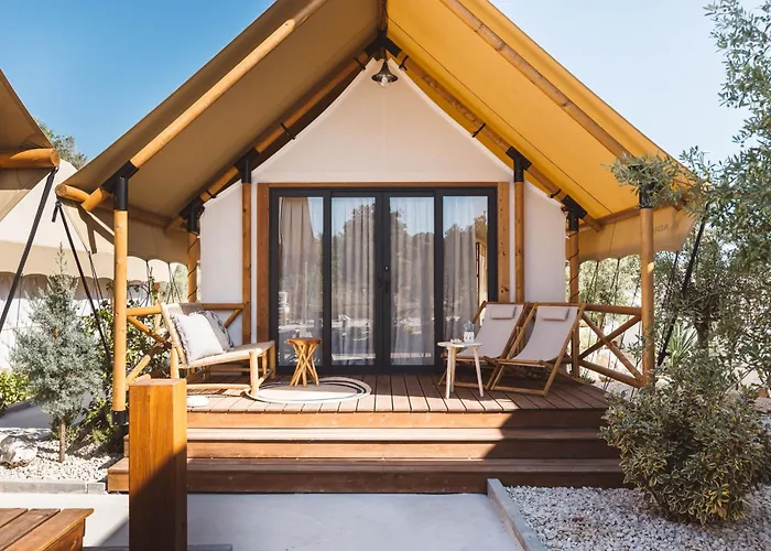 Glamping Olive And Sea Bibinje