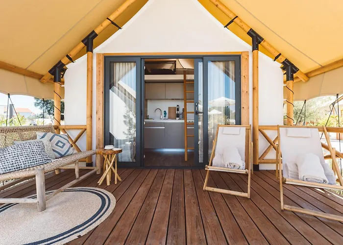 Glamping Olive And Sea * Bibinje