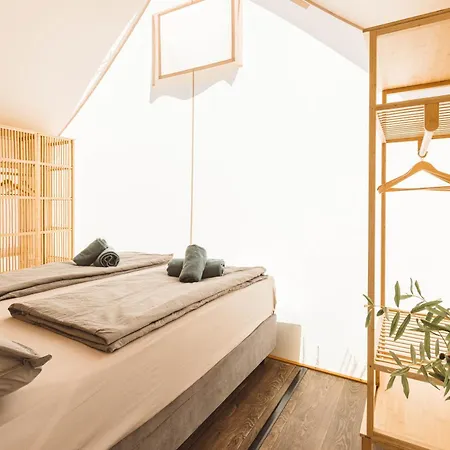 Glamping Olive And Sea 比比涅